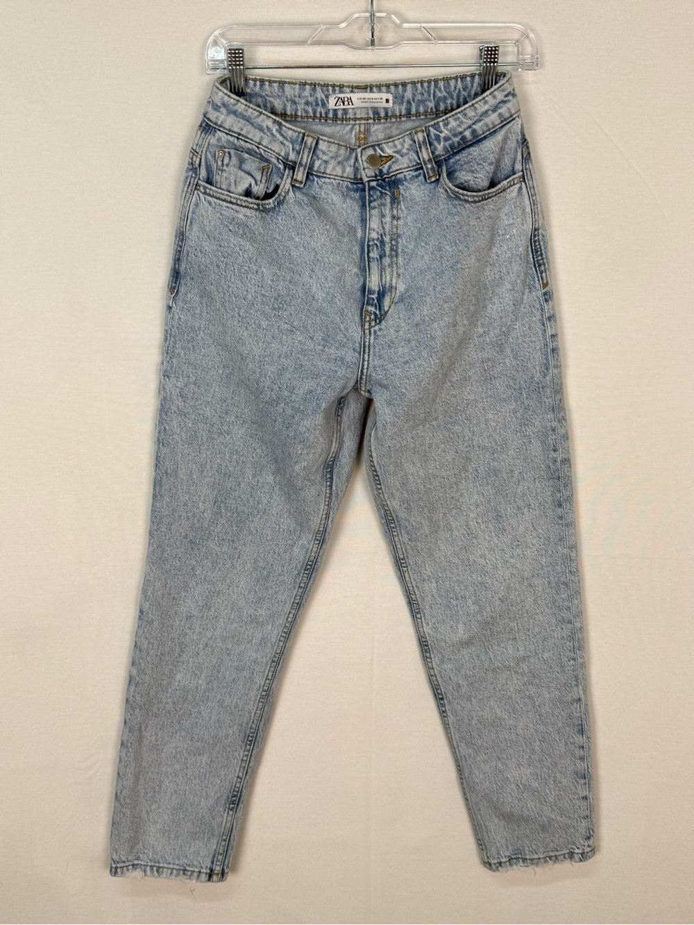 ZARA Light Blue Boyfriend Jeans - Relaxed Fit